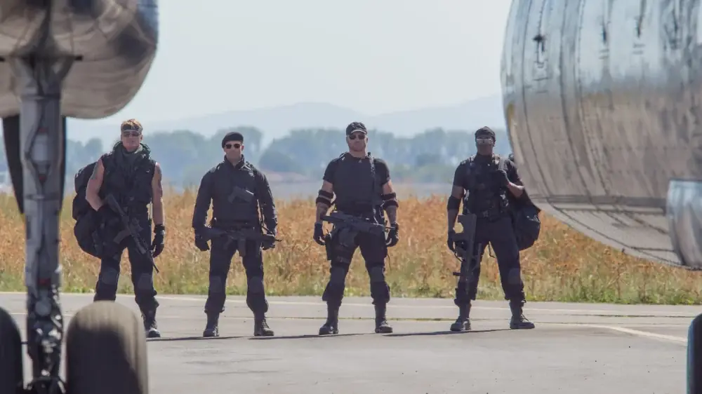 Assistir Os Mercenários 3 em HD