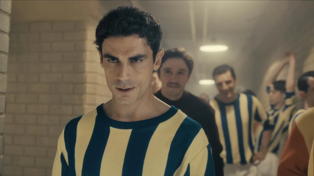 Assistir Lefter: O Professor em HD